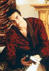 Adrian Paul - Paul, Adrian - Pic 5  ( Glossy Photos )